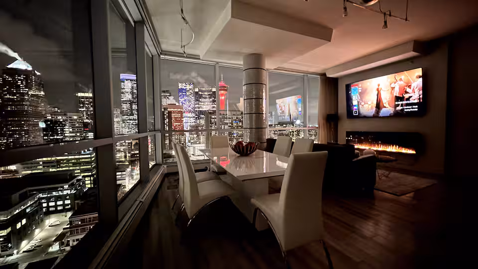 Skyline Penthouse detail 1