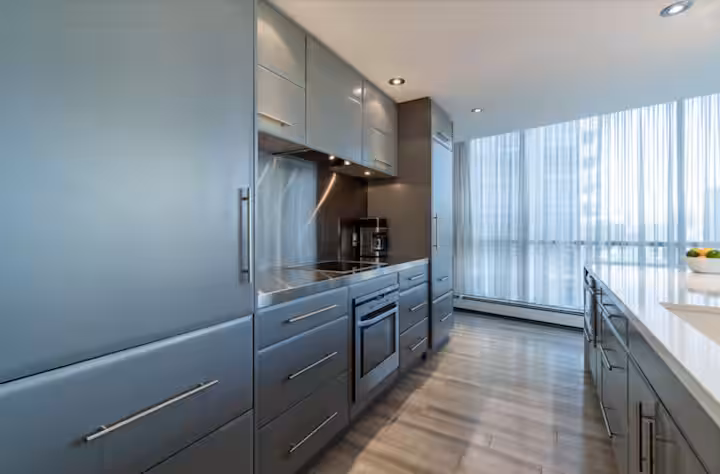 Skyline Penthouse detail 9
